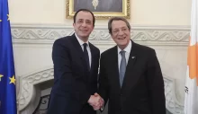 Hristodulidis Anastasiadis’ten güvenoyu aldı