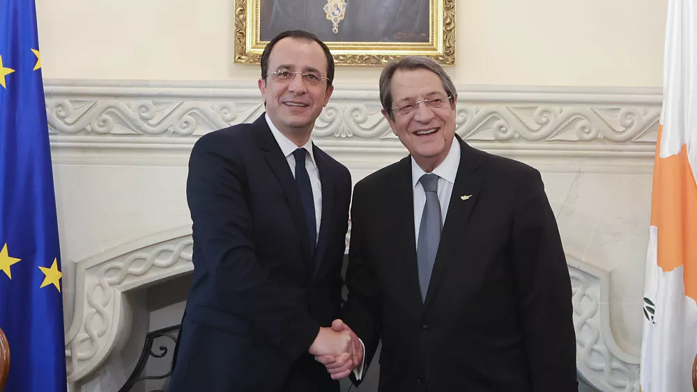 Hristodulidis Anastasiadis’ten güvenoyu aldı