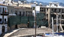 Girne Antik Liman esnaf ve mal sahipleri, restorasyonun tamamlanmasını ve gelir kayıplarının ödenmesini istedi