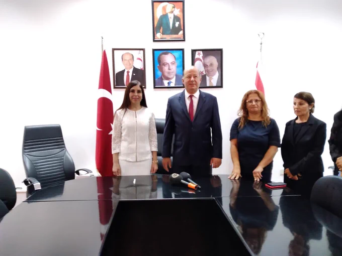 Altuğra, Sağlık Bakanlığı görevini Dinçyürek’e devretti