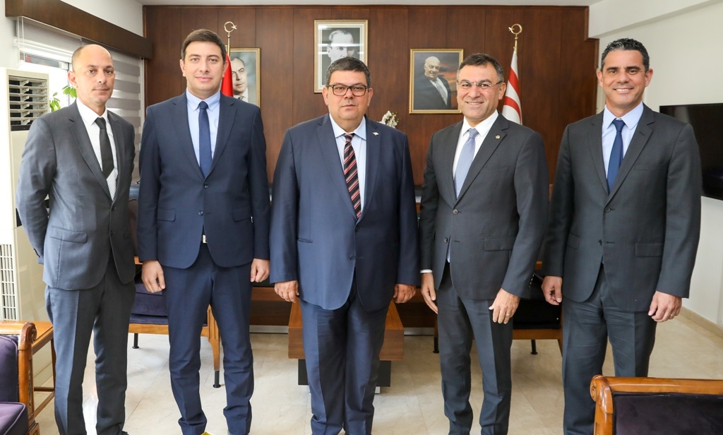 Maliye Bakanı Berova, Kuzey Kıbrıs Turkcell Genel Müdürü Küçüközdemir ve beraberindeki heyeti kabul etti