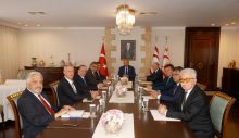 Cumhurbaşkanı Tatar, siyasi partileri kabul etti