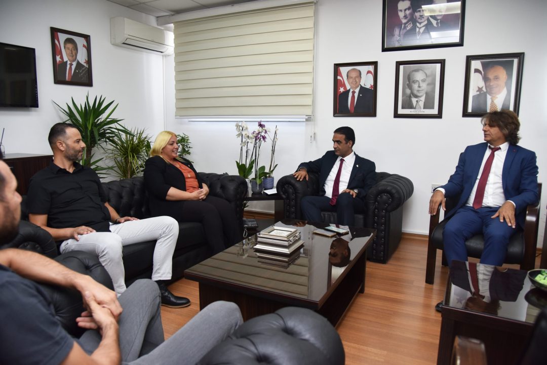 Bakan Gardiyanoğlu, Mehmetçik Büyükkonuk Belediye Başkanı Tuğlu’yu kabul etti