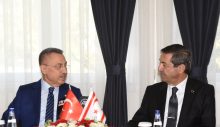 Tahsin Ertuğruloğlu, TBMM Dışişleri Komisyonu heyeti ile görüştü