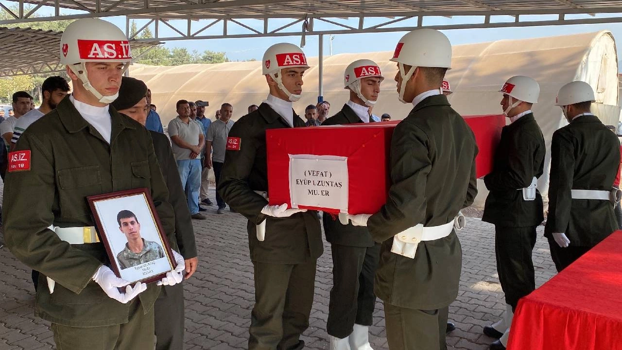 KKTC’de vatani görevini yaparken kalp krizi geçirdi, hayatını kaybetti