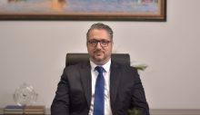 Şenkul: “40 bin öğrenci, 35 bin civarı da yerli yabancı kayıtlı çalışanın yaşadığı bir kentin nüfusu nasıl 47 bin olabilir?”