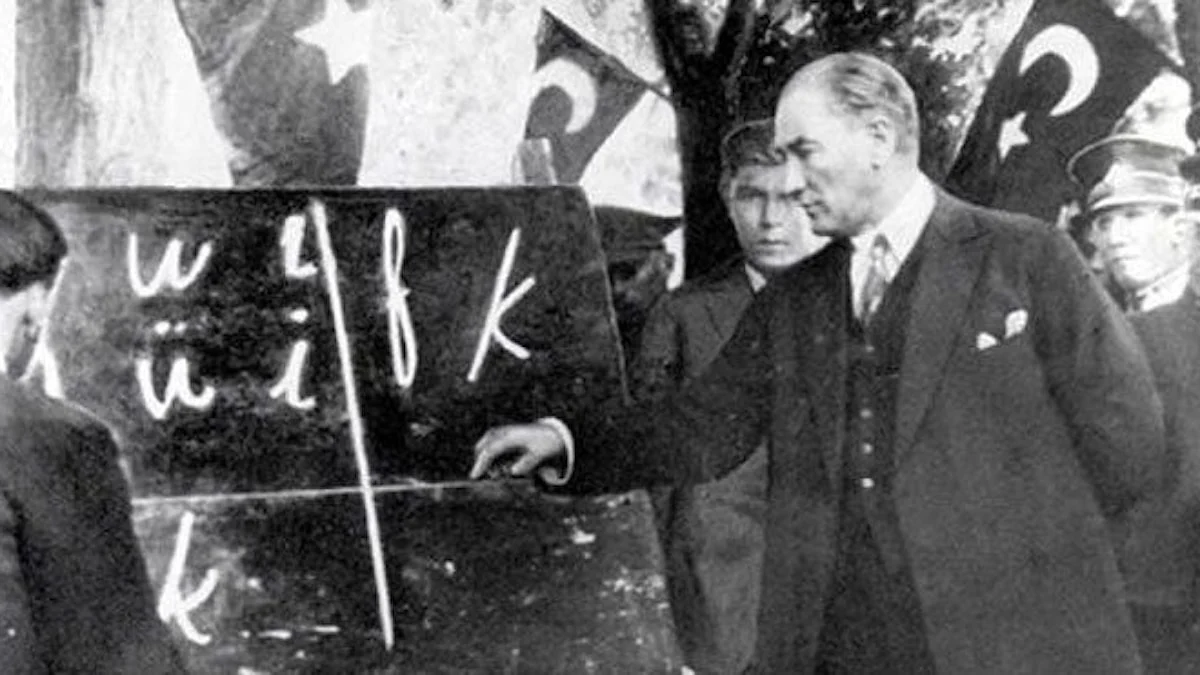 24 Kasım Öğretmenler Günü Kutlu Olsun