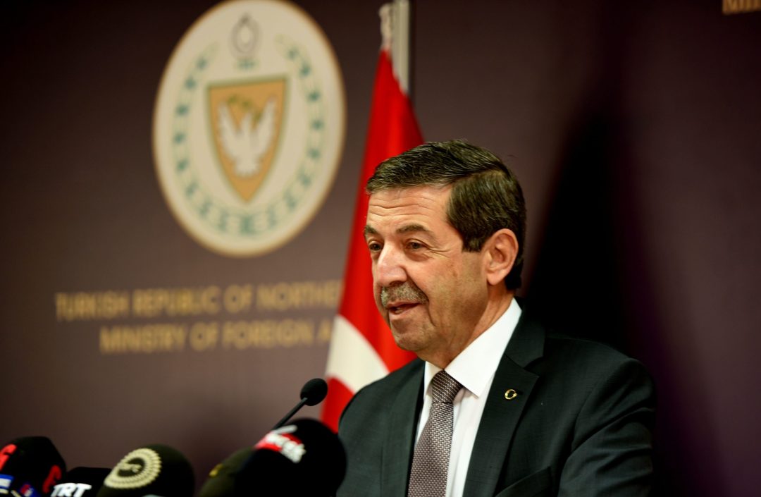 Ertuğruloğlu: Rum tarafı bizim yol güzergâhımıza girerek parselleme faaliyetlerine başladı