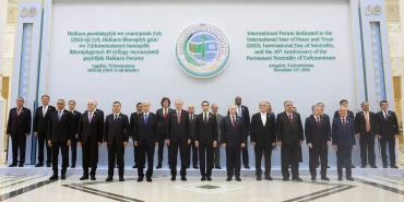 erdogan-putin-pezeskiyan-berdimuhamedov-ve-serif-ile-sohbet-etti.jpg