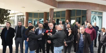 ektam-iscilerine-dayanisma-hesabina-izin-yok-sendikalar-icisleri-onunde.jpeg