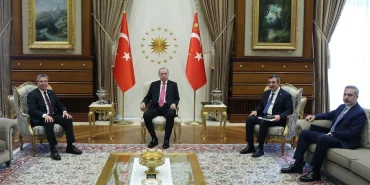 turkiye-cumhurbaskani-erdogan-basbakan-usteli-kabul-etti.jpg