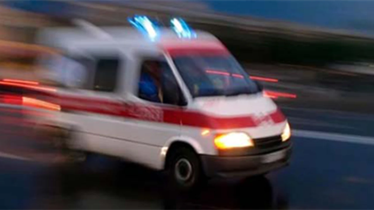 1767428828677ambulans.png
