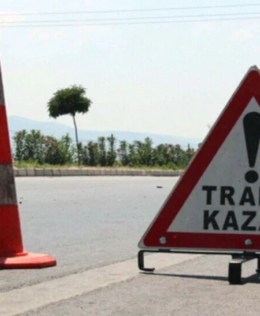177227315060517715019732841743330712863trafik-kazasi-sadece-levha4.jpg