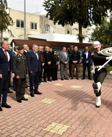 18-mart-sehitleri-ve-canakkale-zaferi-anildi.jpg