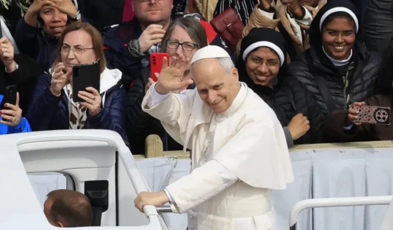 2026-03-29-papa-14uncu-leo-aa-2.webp.webp