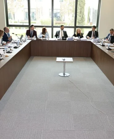 idari-kamu-ve-saglik-isleri-komitesi-tarimsal-arastirma-dairesi-yasa-tasarisini-gorustu.jpeg