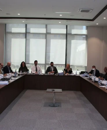 idari-kamu-ve-saglik-isleri-komitesi-toplandi.jpeg