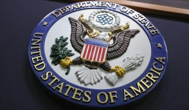 2026-04-25-c-i-a-a-a-696x391.webp.webp