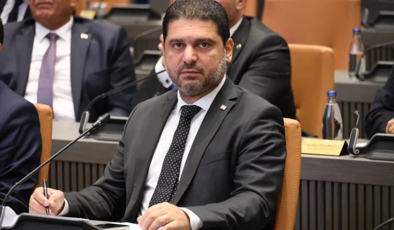 ahmet-savasan-meclis-1.JPG