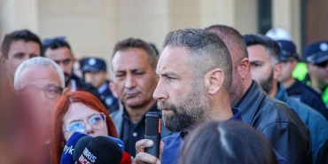 burak-mavis-meclis-eylemleri-nedeniyle-ifadeye-cagrildi.jpeg
