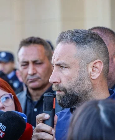 burak-mavis-meclis-eylemleri-nedeniyle-ifadeye-cagrildi.jpeg
