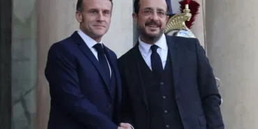 hristodulidis-dun-macronla-bir-araya-geldi.jpg
