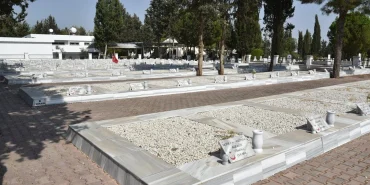 sehit-resat-ahmet-yarin-lefkosada-son-yolculuguna-ugurlanacak.jpg