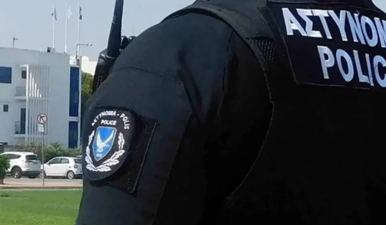 v2polis-1753953378.webp.webp