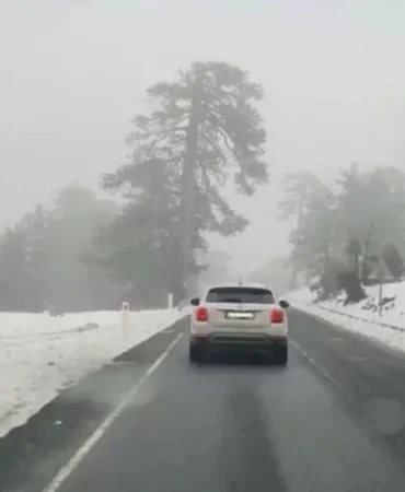 trodos-daglarinda-mayis-ayinda-kar-surprizi.JPG