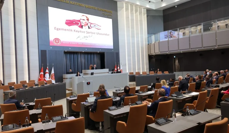 1782738674321yeni-meclis-genel-kuruluu-2.jpg