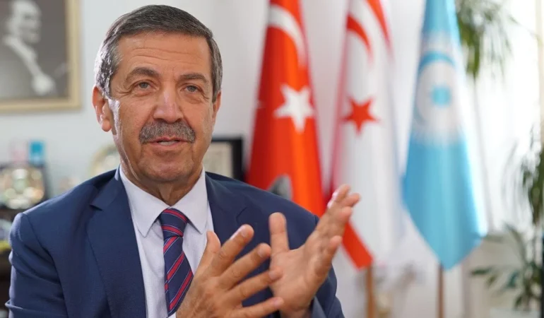 ertugruloglu-adada-yan-yana-yasayan-egemen-esit-iki-ayri-devletin-varligi-yegane-gercek.jpg