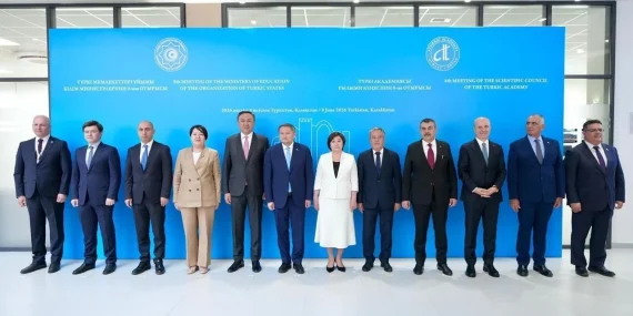 hocanin-tdt-catisi-altinda-alinan-kararlar-universitelerin-is-birligini-daha-da-guclendirecek.jpg