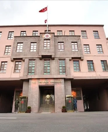 msb-tsk-kibris-turklerini-tehdit-eden-tutumlara-karsi-en-sert-cevabi-vermeye-kararli.jpg