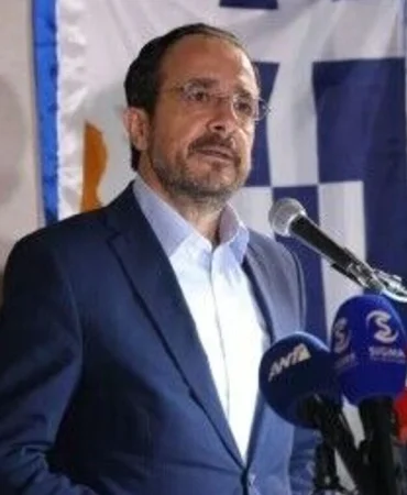 hristodulidis-bm-genel-sekreterinin-adaya-gelisinden-once-siyasi-parti-baskanlariyla-bir-araya-gelec.webp