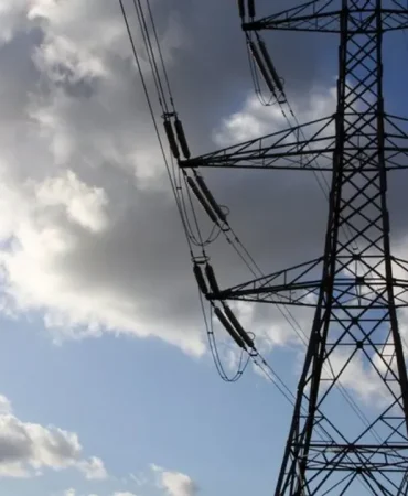 1787320756184-electricity-pylons.webp.webp