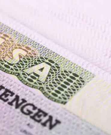 guney-kibrisin-schengen-alanina-katilim-sureci-ilerlerken-yesil-hatta-belirsizlik-image.jpg